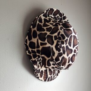 Urban outfitters Bucket Hats faux fur giraffe fisherman hat women(S)